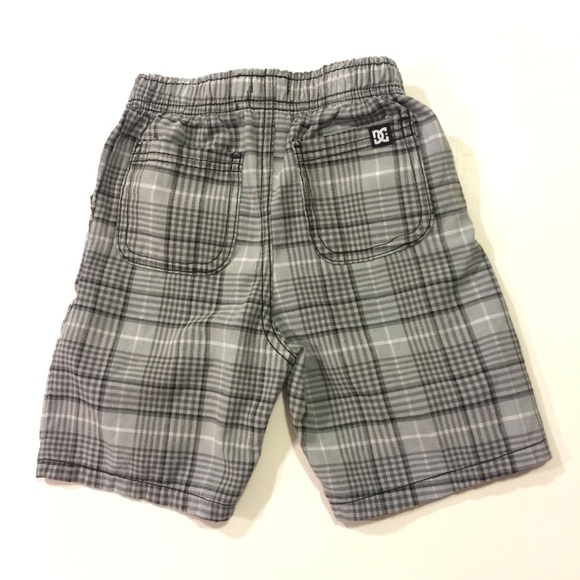 DG board skater shorts 3T EUC - Picture 4 of 6